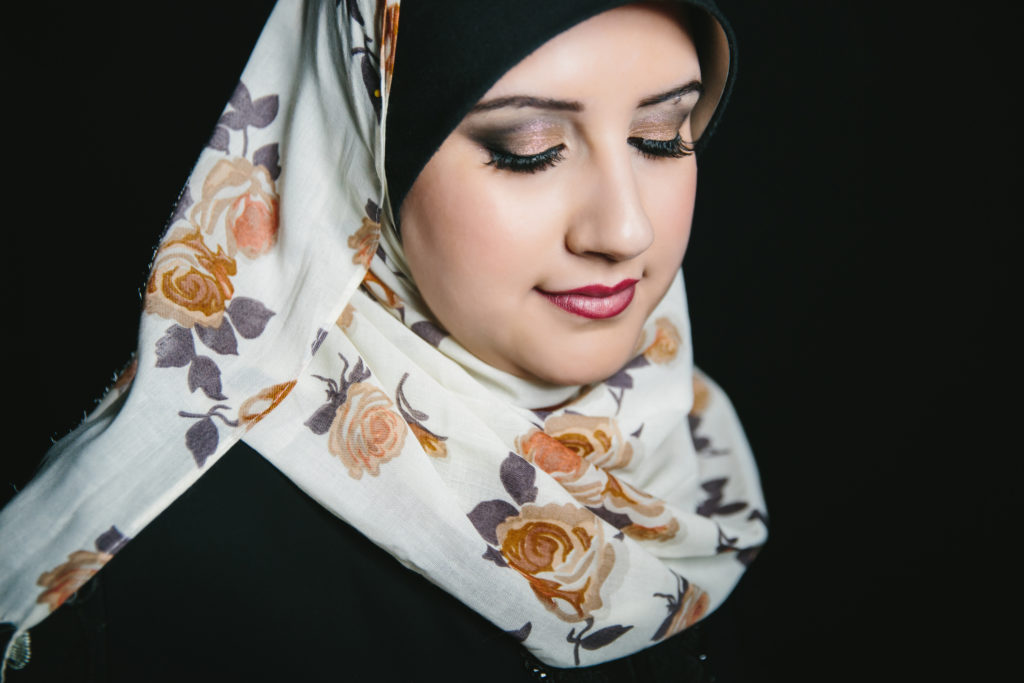 Woman in a hijab, photography by Lindsay Hite